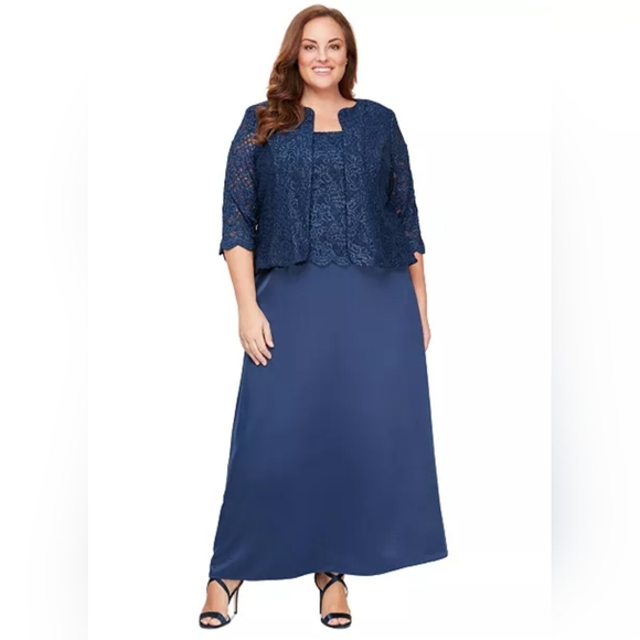 Women's Clothing (967) - Picture 1 of 9
